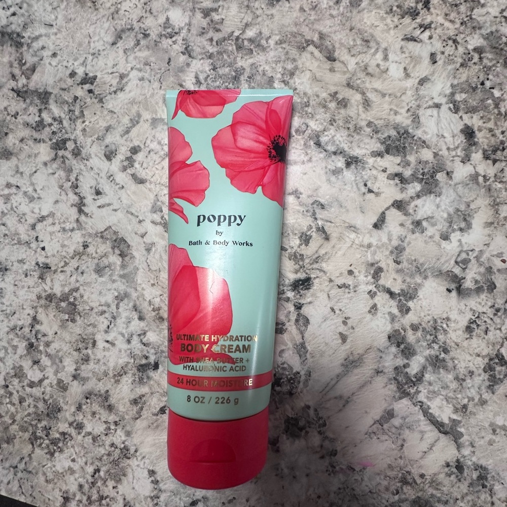 Bath & Body Works Poppy Body Cream - Pink and Aqua